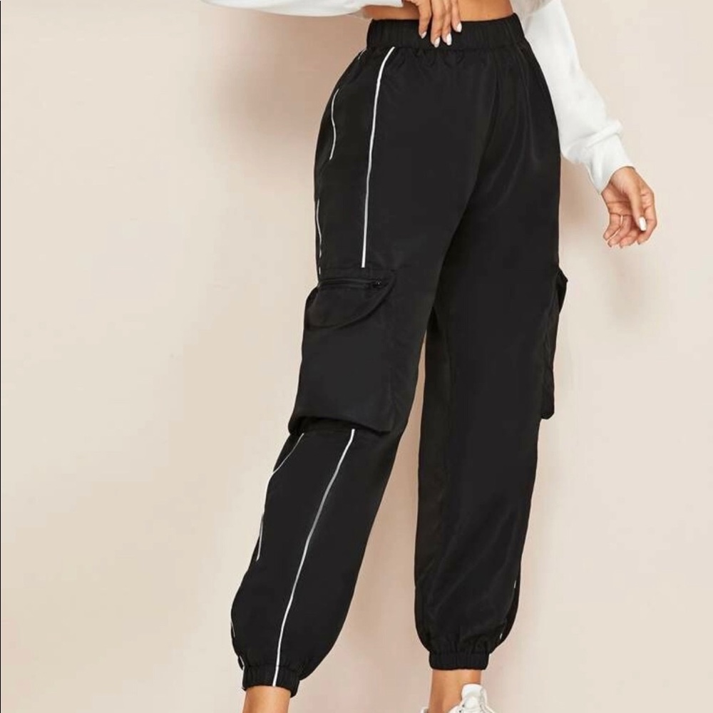 Contrast Piping Trim Side Pockets Cargo Pants
